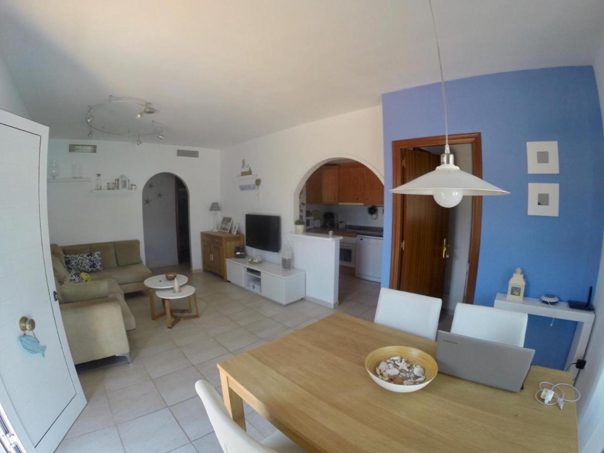 Casa En L Escala Con Piscina Y Wifi Free Villa L' Escala Kültér fotó