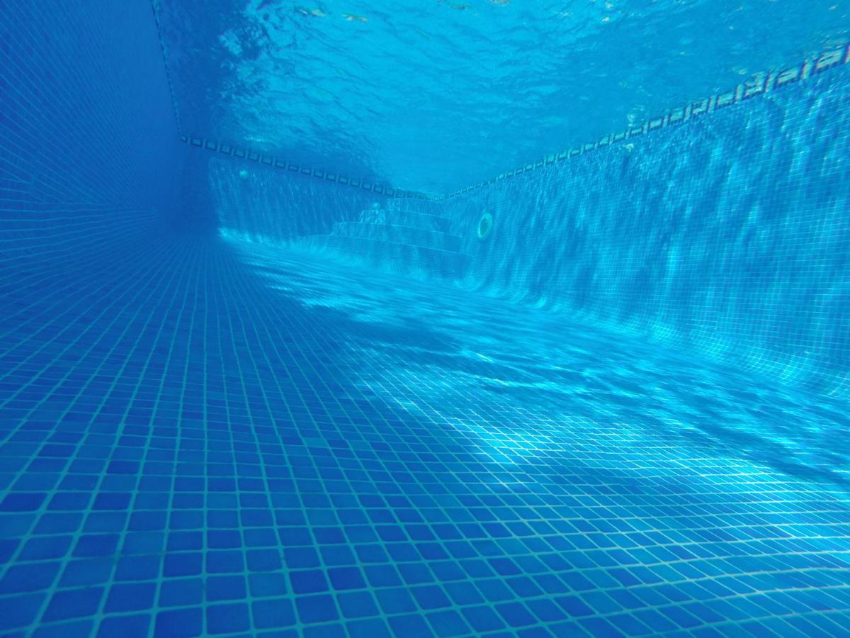 Casa En L Escala Con Piscina Y Wifi Free Villa L' Escala Kültér fotó